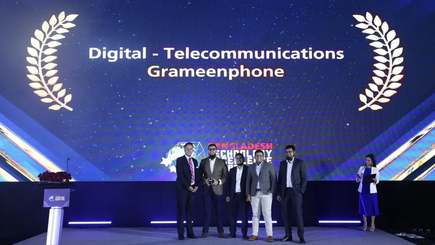 Grameenphone team receiving the 2025 Digital Telecommunications award